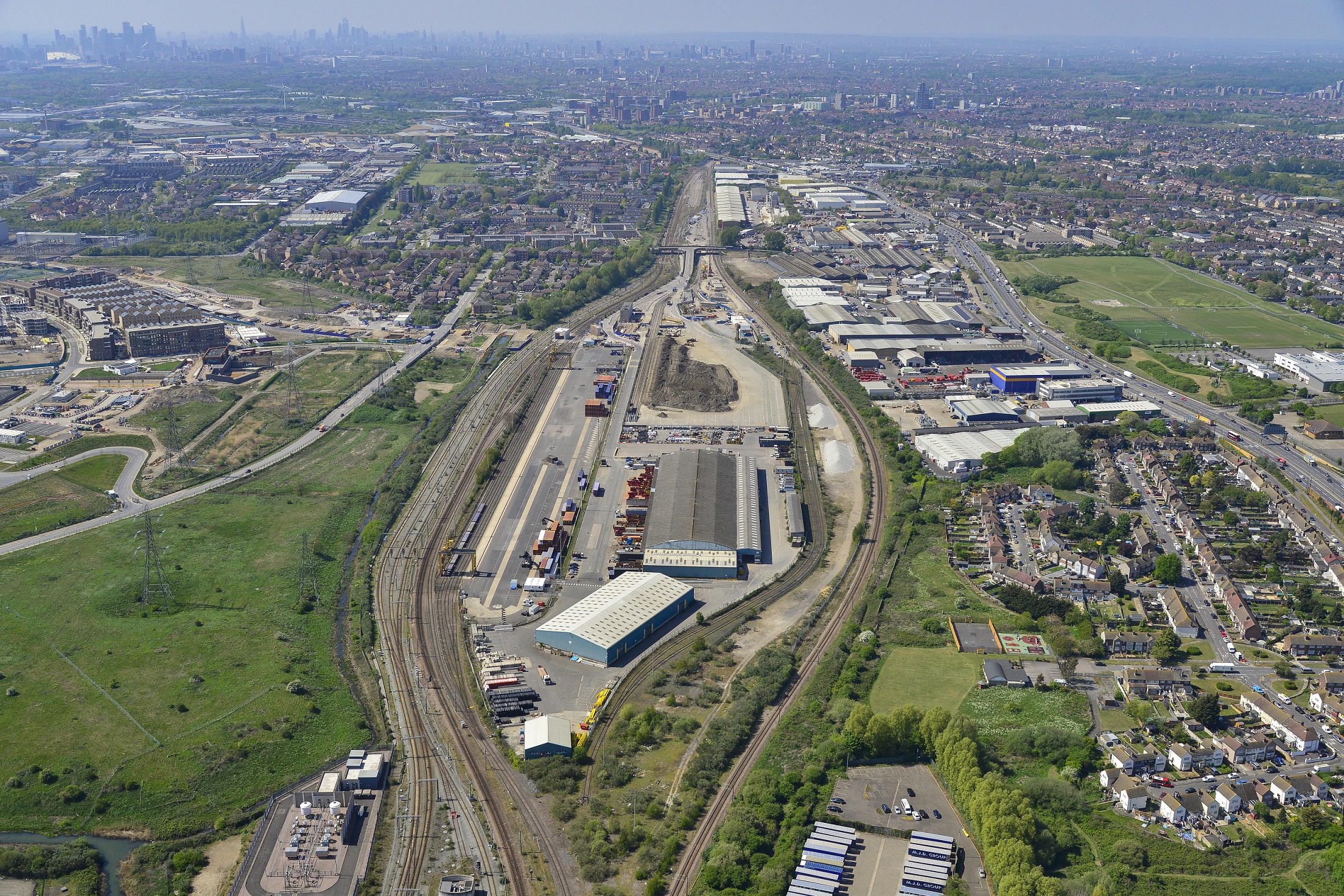 Glenny instructed at DB Cargo’s London Eurohub Glenny